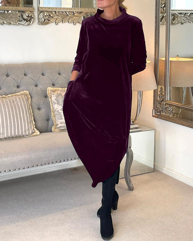 ﻿Elly - Elegant Velvet Dress with Pockets