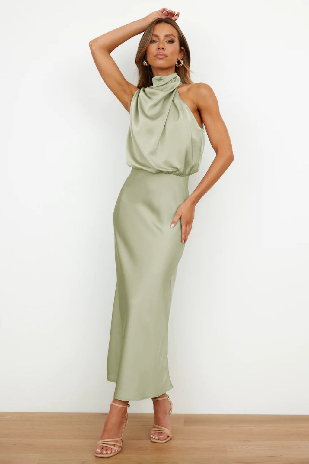 Valeria - Long Satin Dress with Neckline