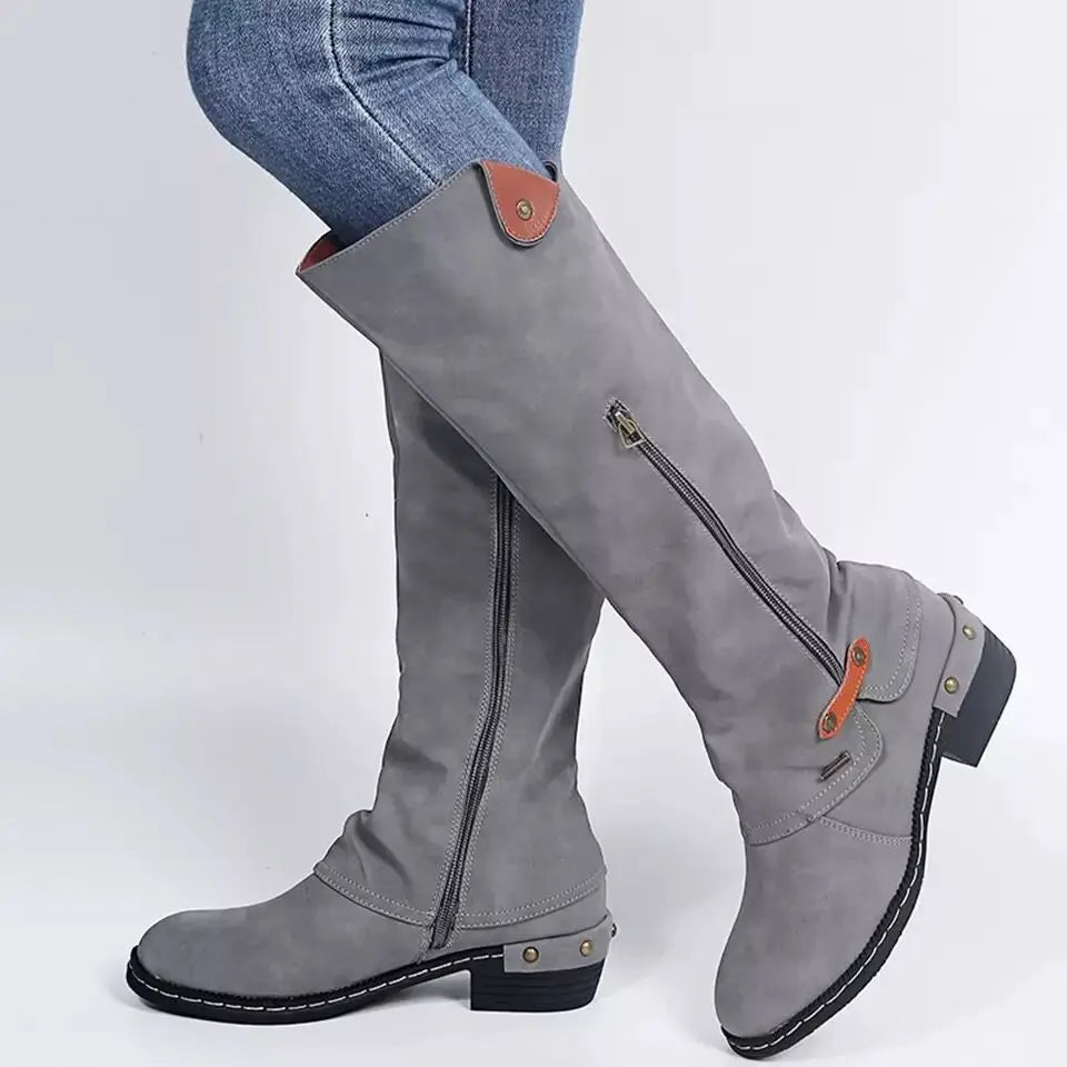 Kirsten | Vintage Knee-High Boots With Zipper Pocket